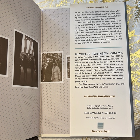 Becoming Michelle Obama Book - Picture 5 of 6